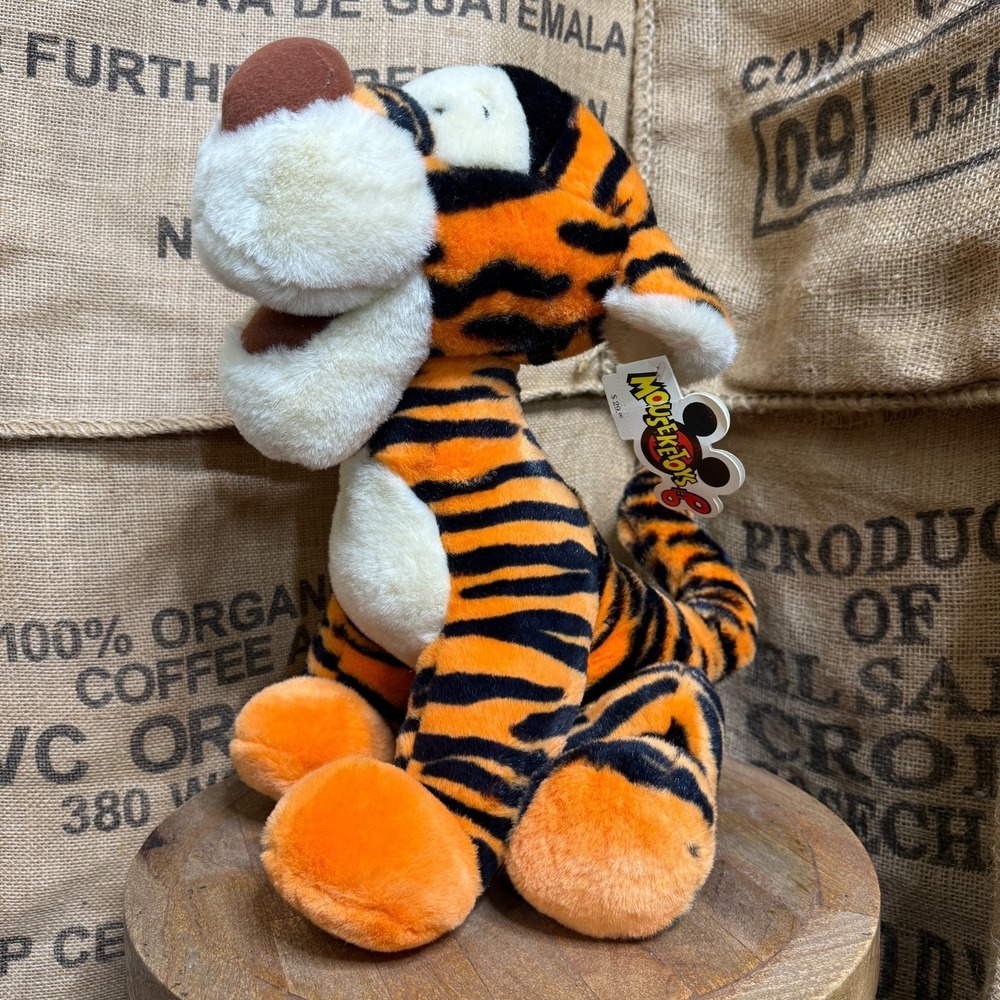 Vintage 90s Disney Tigger Plush 18" Walt Disney Disneyland Mouseketoys w/ Tags